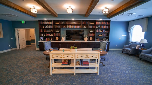 Community-social-space-2_La-Marea-Senior-Living-1