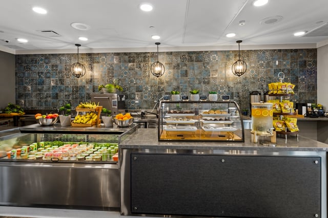 LAMA-La-Marea-004-bistro-2