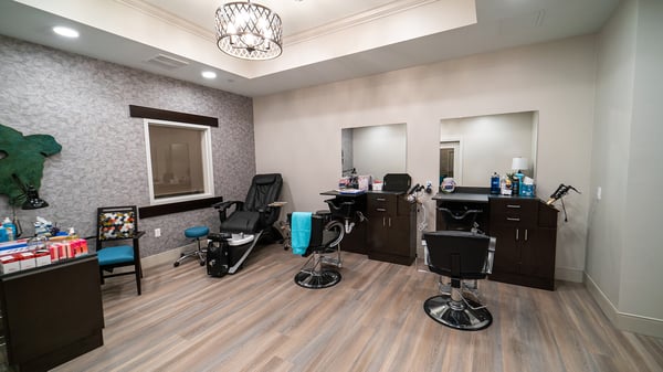 Salon-and-Spa_La-Marea-Senior-Living-1